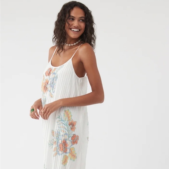 🔆O’NEILL🔆 JUNIA MIDI DRESS FLORAL WHITE Non-wrinkle comfortable beautiful - Picture 13 of 16